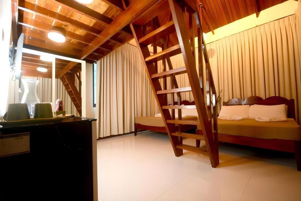 Ipil Suites El Nido Buitenkant foto